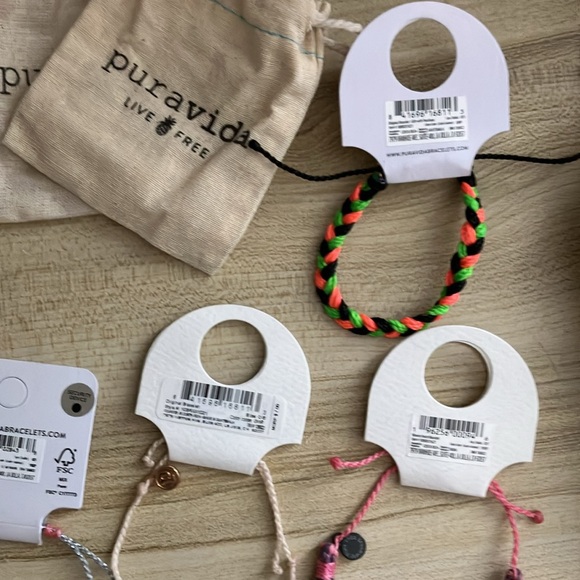 6 NWT Pura Vida bracelets - Picture 7 of 7